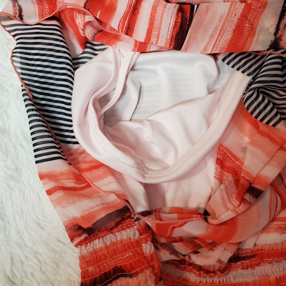 BCX ORANGE, BLACK, & WHITE FLUTTER SLEEVE TOP! - Picture 11 of 14